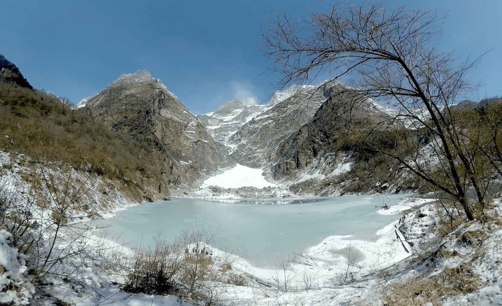 Kapuche Lake