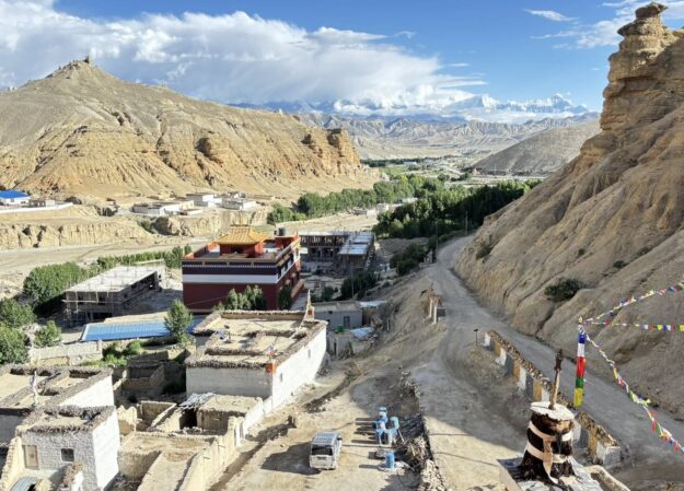 Upper mustang jeep tour package