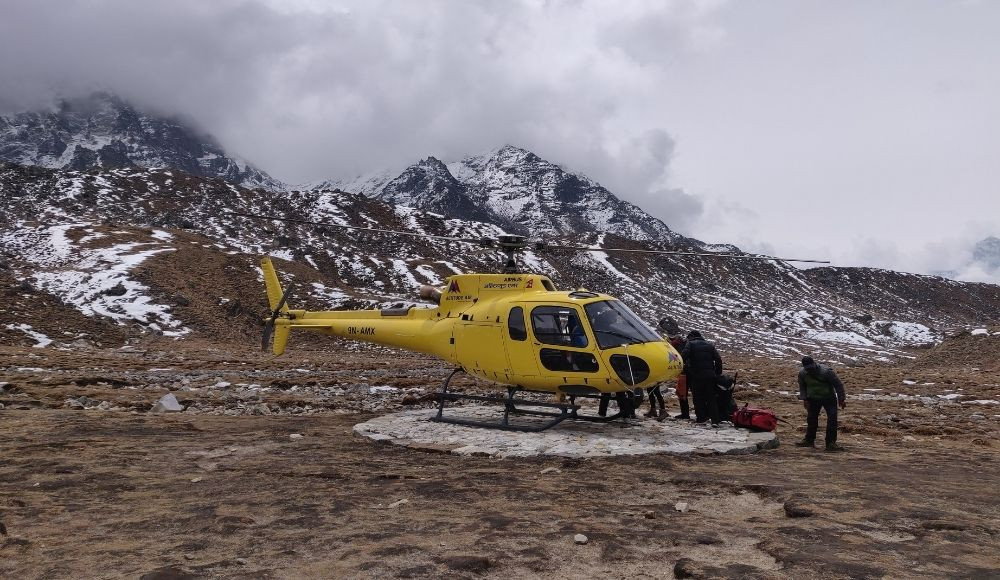Everest-Base-Camp-Helicopter-Tour-with-Landing